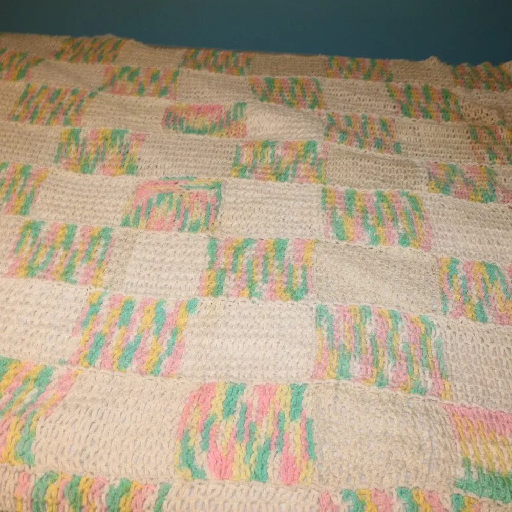 handmade vintage Afghan crochet blanket 80x60 size nice condition